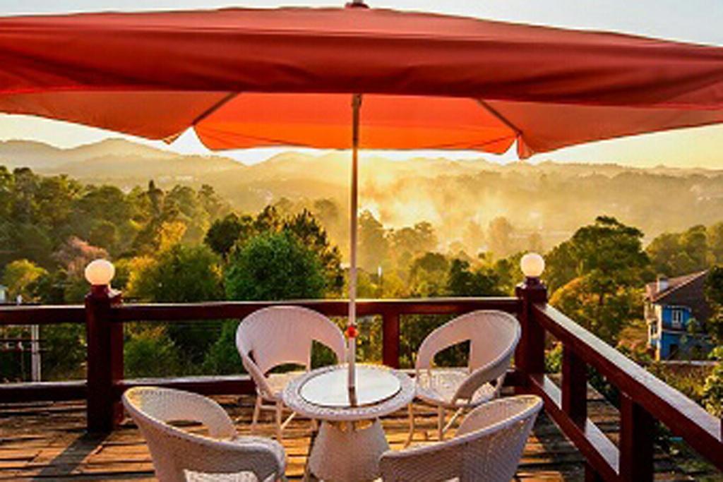 Hill Top Villa Hotel Kalaw Exterior photo